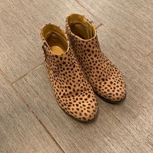 Leopard booties